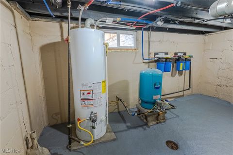 Tiny photo for 3343 Lawnview Avenue, Lowellville, OH 44436 (MLS # 5178604)