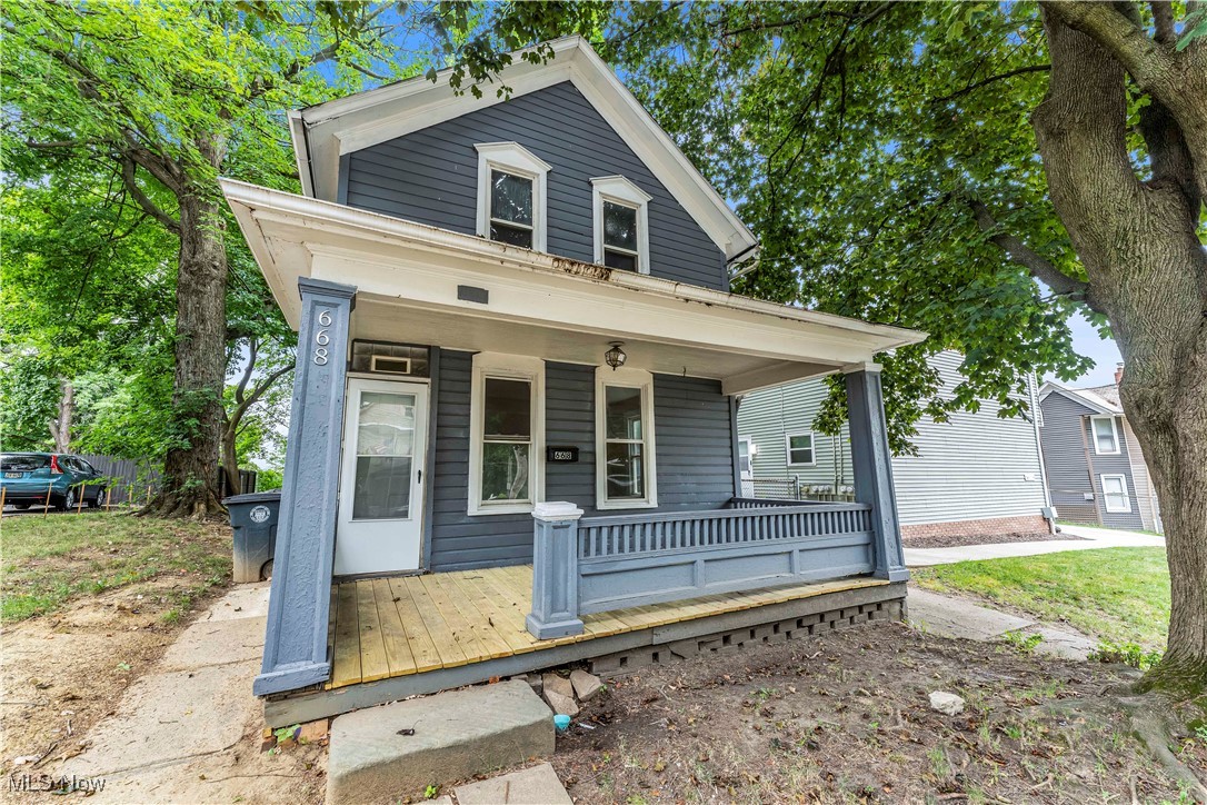 TURNKEY HOME located just south of Akron University!! Perfect home for the savvy investor looking for a CASH FLOWING property or a first-time buyer wanting to build equity in a solid neighborhood. 3 bedrooms/1 bathroom - totally renovated w/ new flooring, updated kitchen/bathroom, and plenty of backyard space! Newer furnace, hot water tank, and kitchen appliances. Sewer line was replaced by previous ownership for peace of mind for years to come. 668 Sherman is ready for its new owner - schedule your showing today!