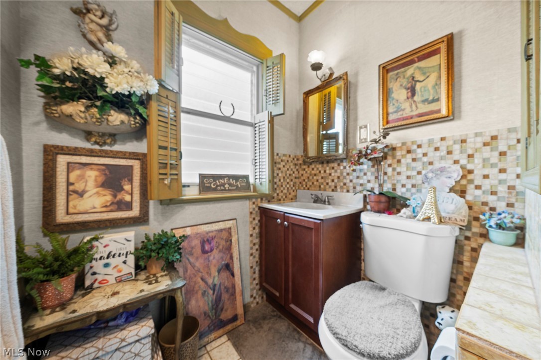 Edgewater Land Cos Sub - Residential Income