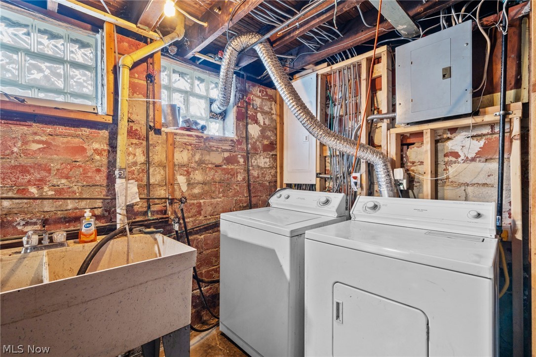 Edgewater Land Cos Sub - Residential Income