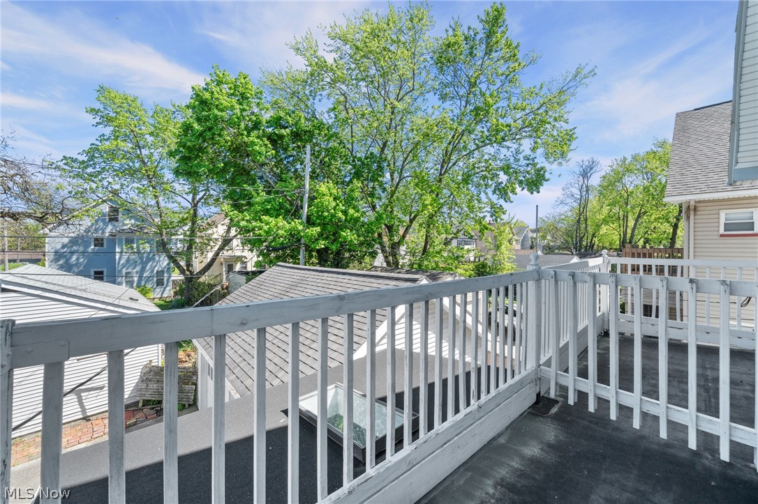 Edgewater Land Cos Sub - Residential Income