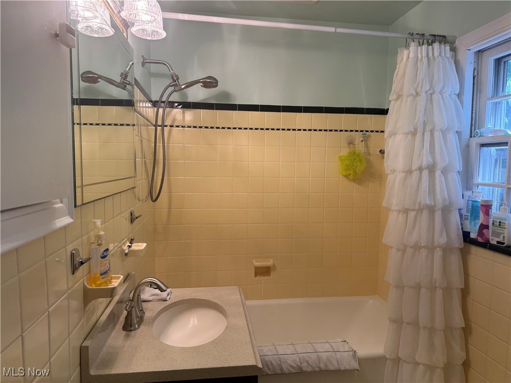 2701 Columbia Road, Westlake, Ohio image 27