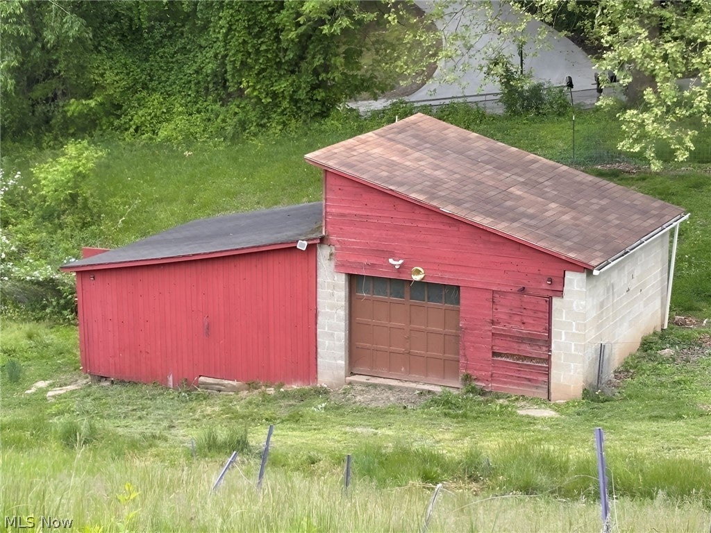 414 Whiteman Hill Road