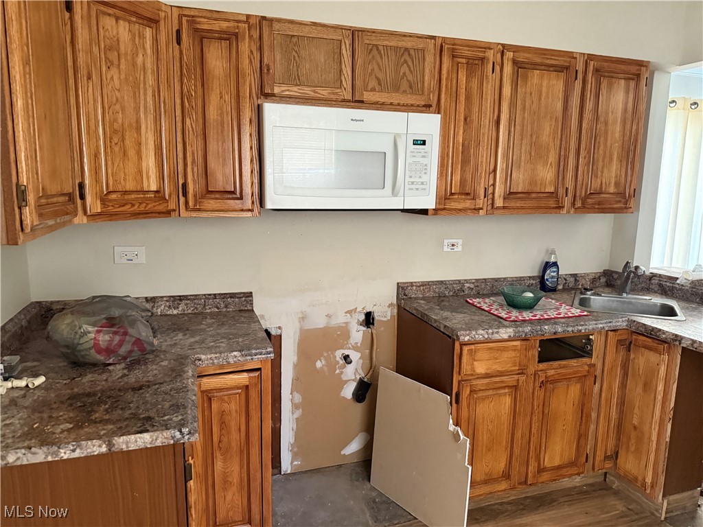 Madison Golf Lakelands - Residential