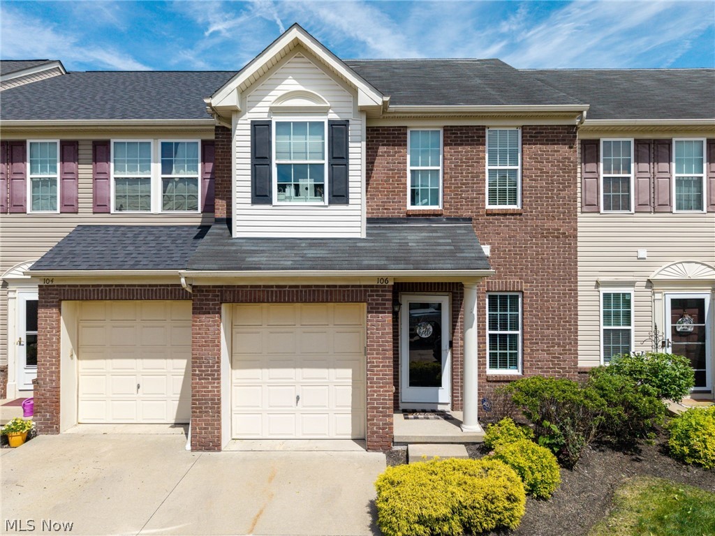 106 Pebble Court