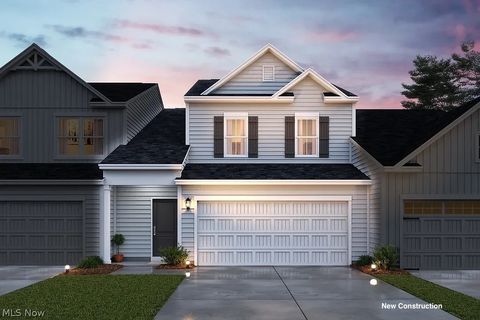 Townhouse For Sale - 3559 Alder Avenue<br/> Summit County, Green, OH 44685