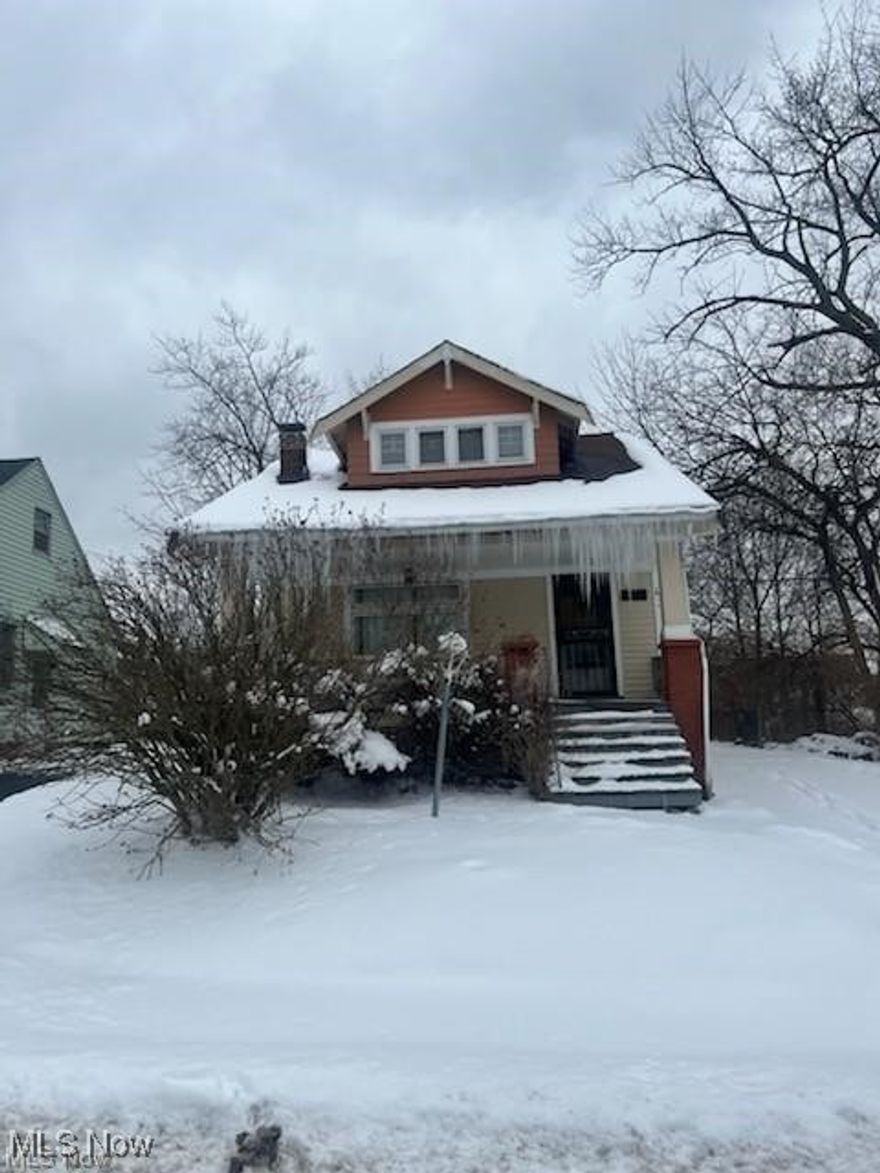 Come check out this 4 bedroom Cape Cod in Garfield Hts that was recently rented out for over $1,300 per month. This property has beautiful hardwood floors throughout the first floor, accented by a fireplace and mantle in the living room. Property needs a little cleaning and some cosmetic work is needed, but overall the property is in good condition and can make an excellent addition to your portfolio