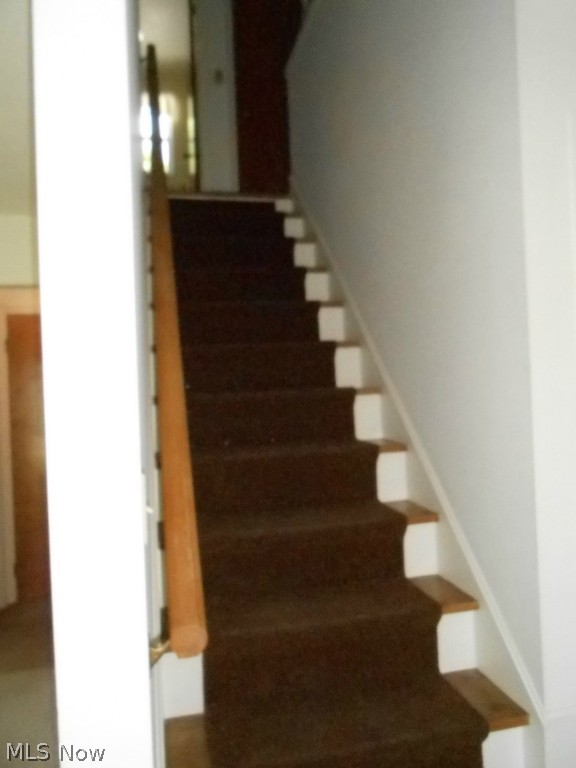 Mills Mdws - Residential