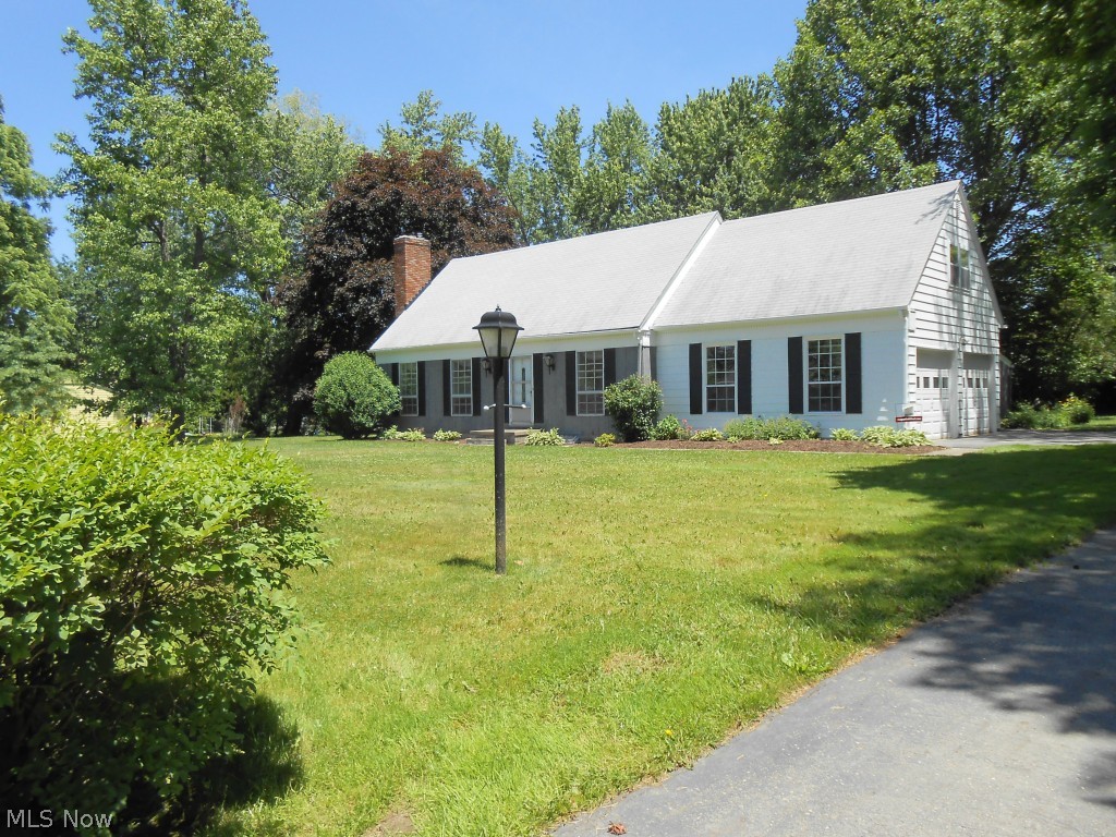 Mills Mdws - Residential