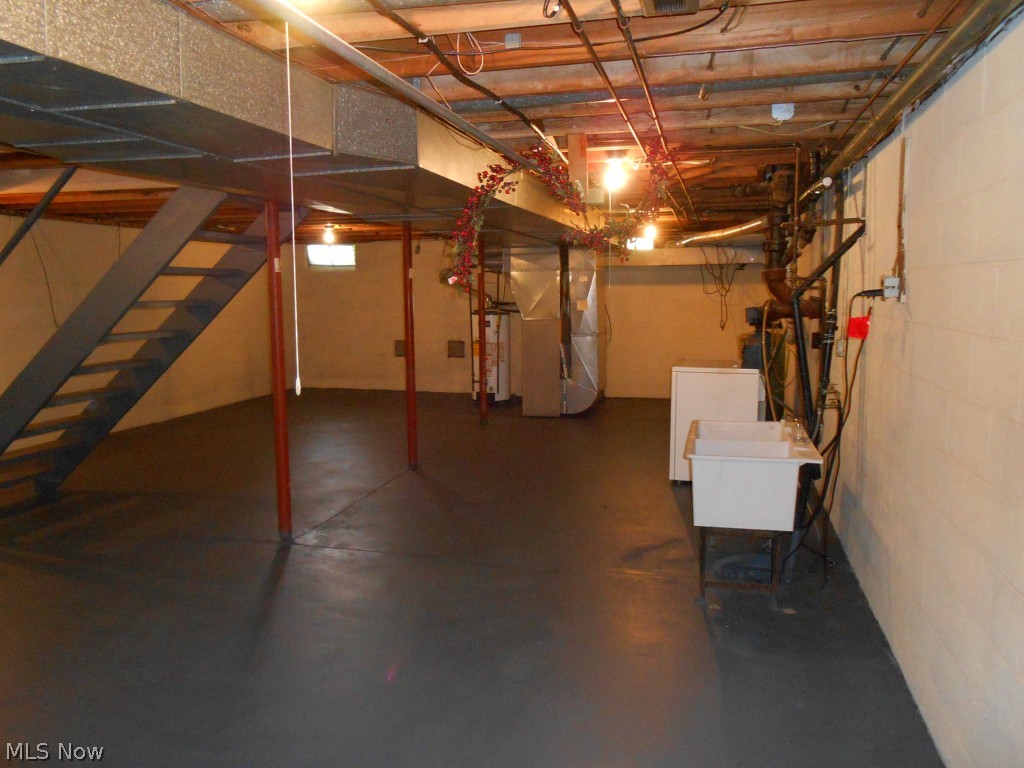 Mills Mdws - Residential