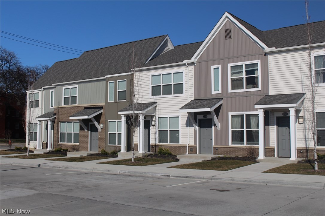 H P Weddells - Residential