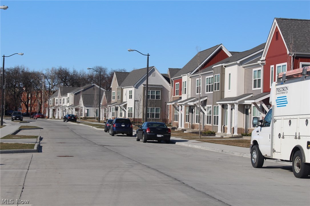 H P Weddells - Residential