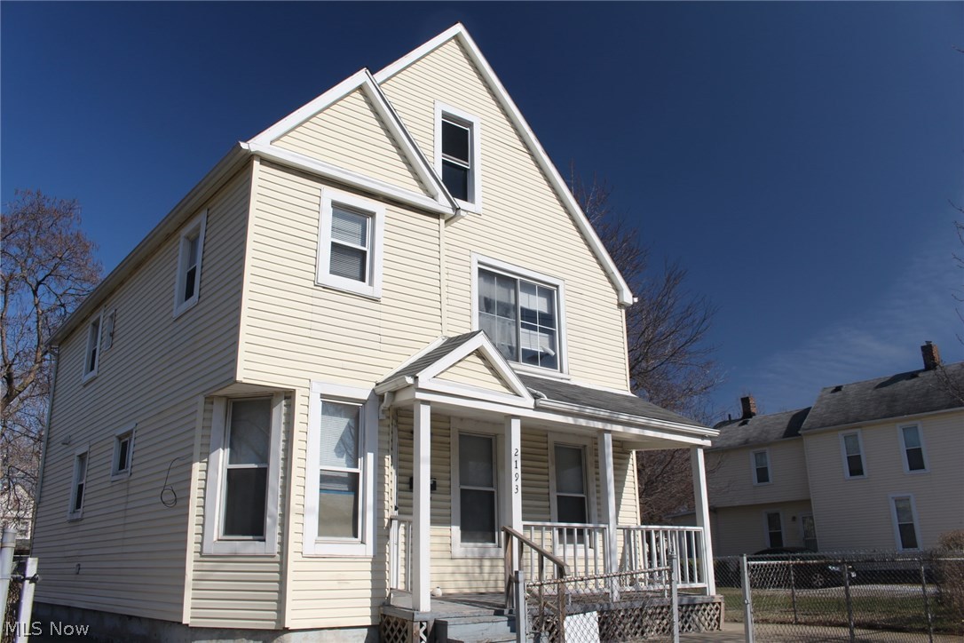 H P Weddells - Residential