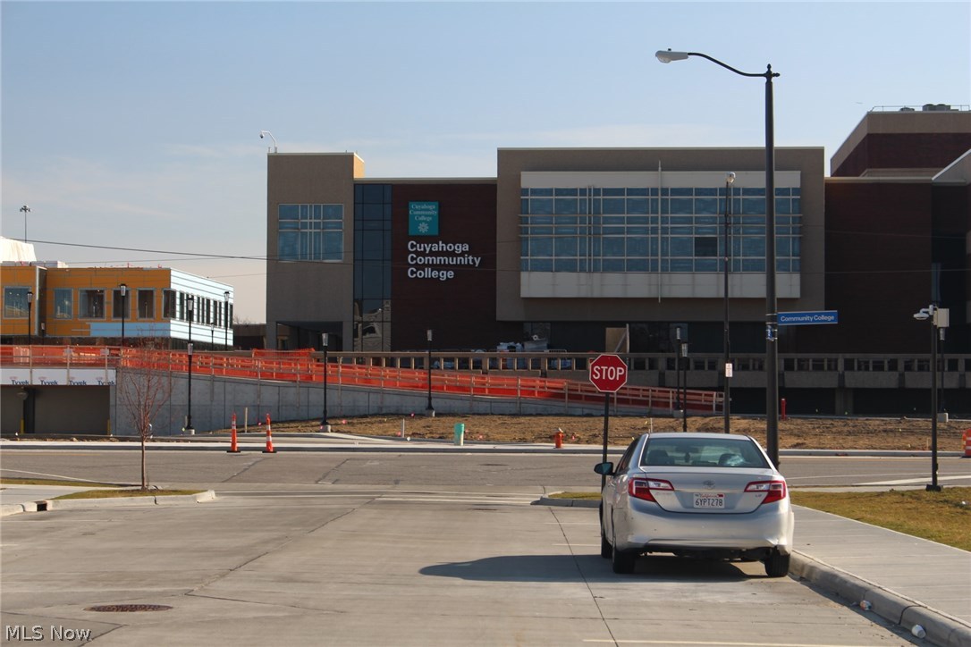 H P Weddells - Residential