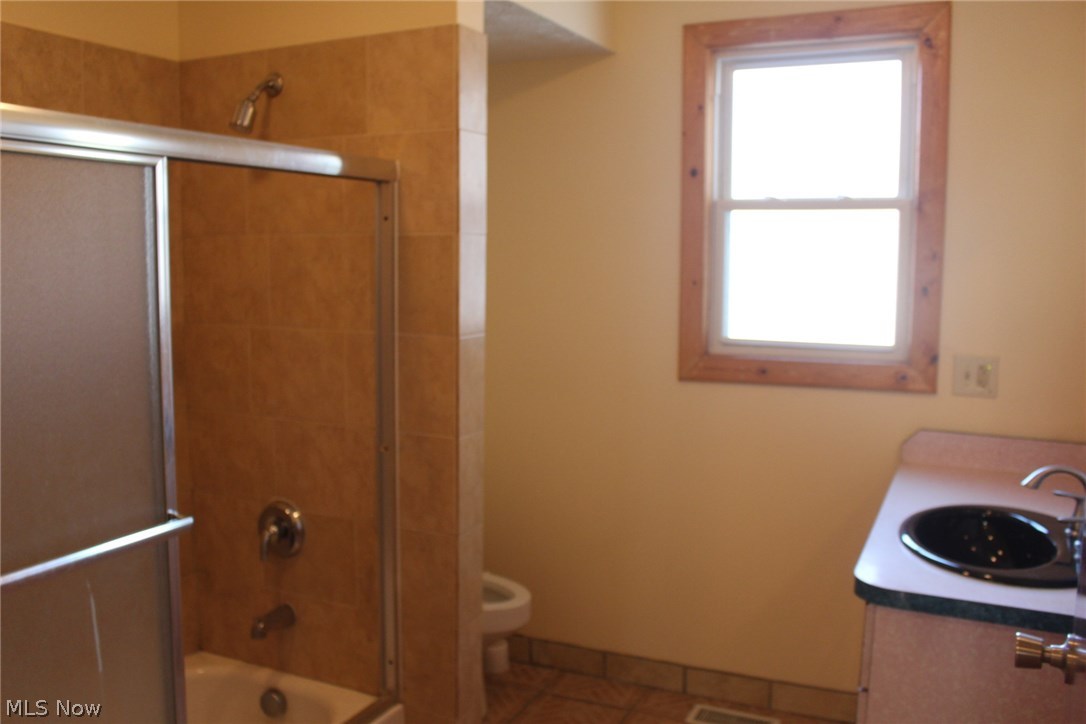 H P Weddells - Residential