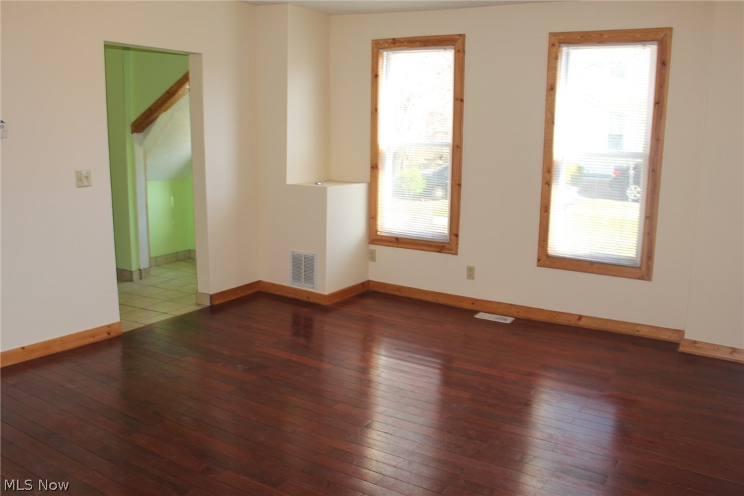 H P Weddells - Residential