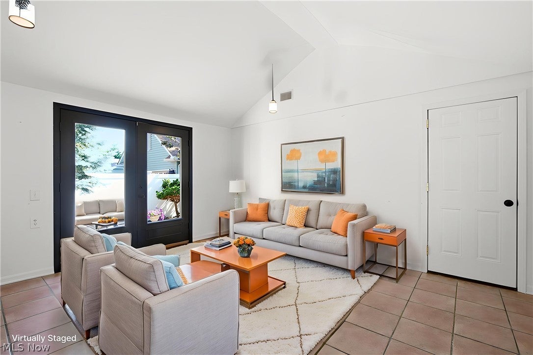 25498 Wolf Road