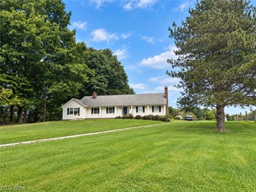 12689 Old State Road Huntsburg OH 44046