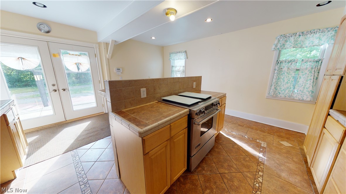 City/Mentor 13 - Residential