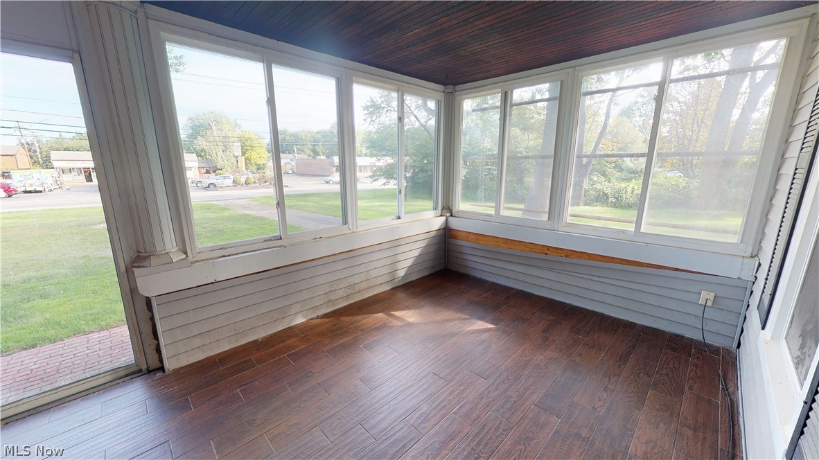 City/Mentor 13 - Residential