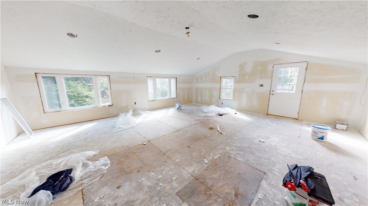 City/Mentor 13 - Residential