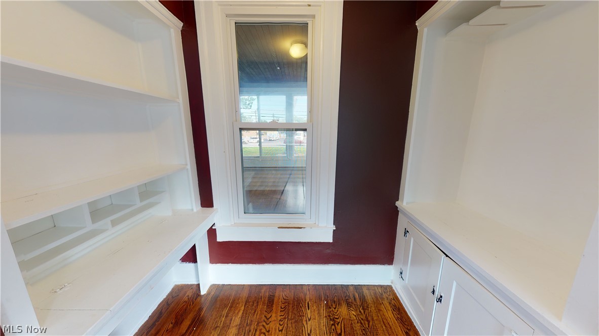 City/Mentor 13 - Residential