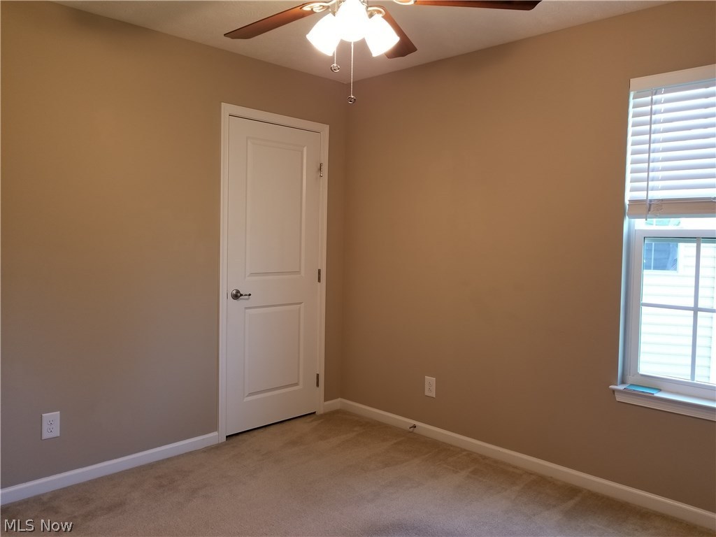 Hidden Lakes - Residential Lease