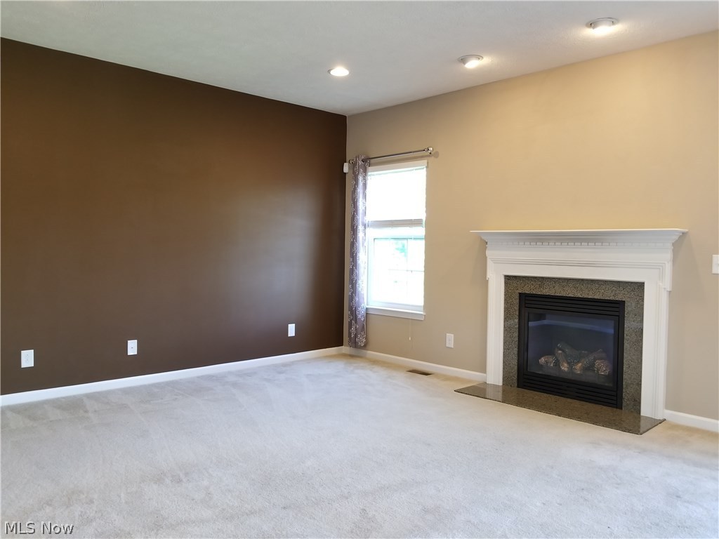 Hidden Lakes - Residential Lease