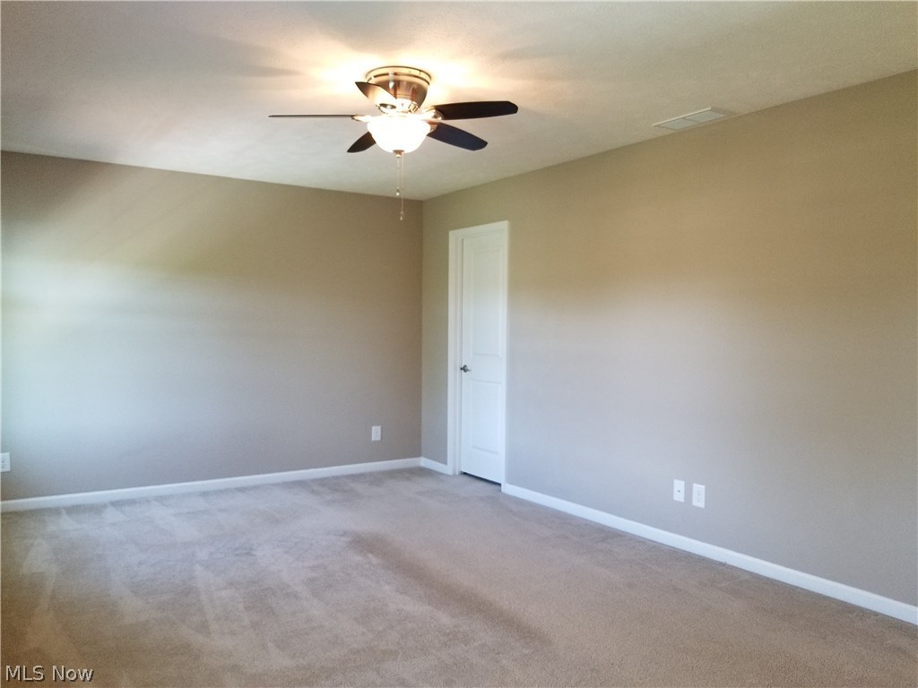 Hidden Lakes - Residential Lease