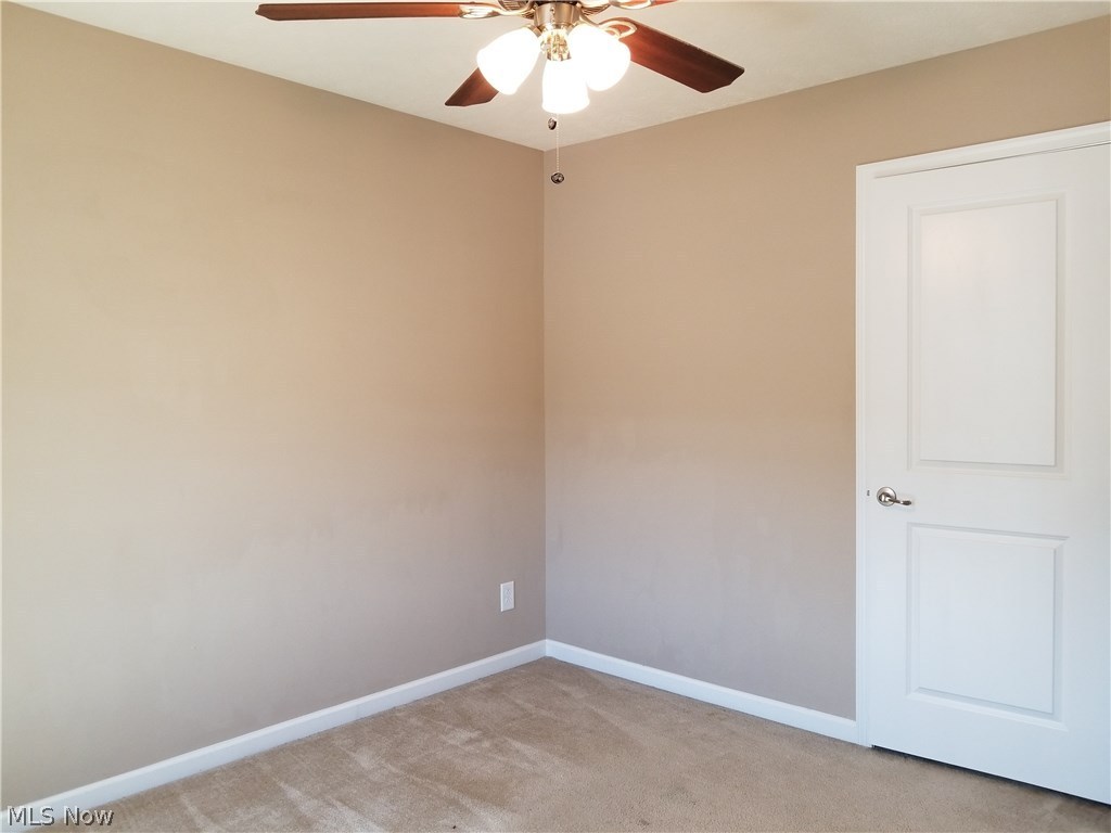 Hidden Lakes - Residential Lease