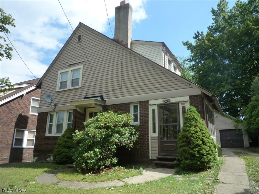 2 Story Colonial near City Park!  Close to shopping and great highway access too.  2 Car Detached Garage. Nice White Kitchen with ceramic tile floor.  This is a Fannie Mae HomePath Property.