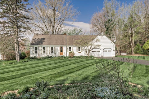 Homes For Sale - 75 Maple Hill Drive<br/> Geauga County, Chagrin Falls, OH 44022