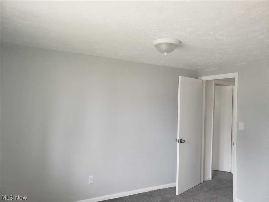 Luanna Drive - Residential