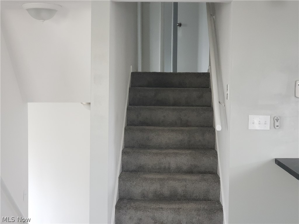 Luanna Drive - Residential