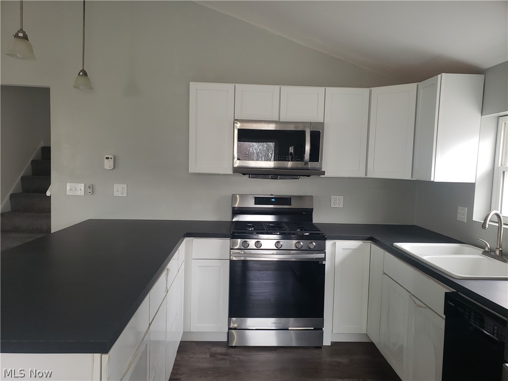 Luanna Drive - Residential