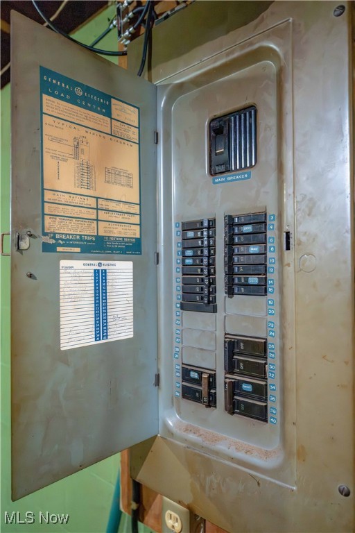 Oldtown Colonial Estates Fourth A - Residential