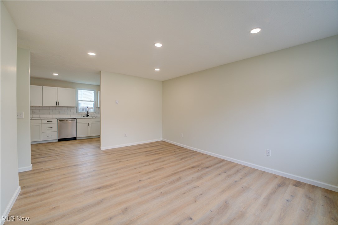 Woodview Estate Sub #3 - Residential