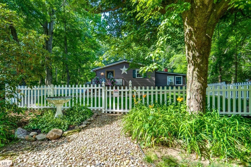 Photo of 888 Mill Road, Ravenna, OH 44266 (MLS # 5224553)
