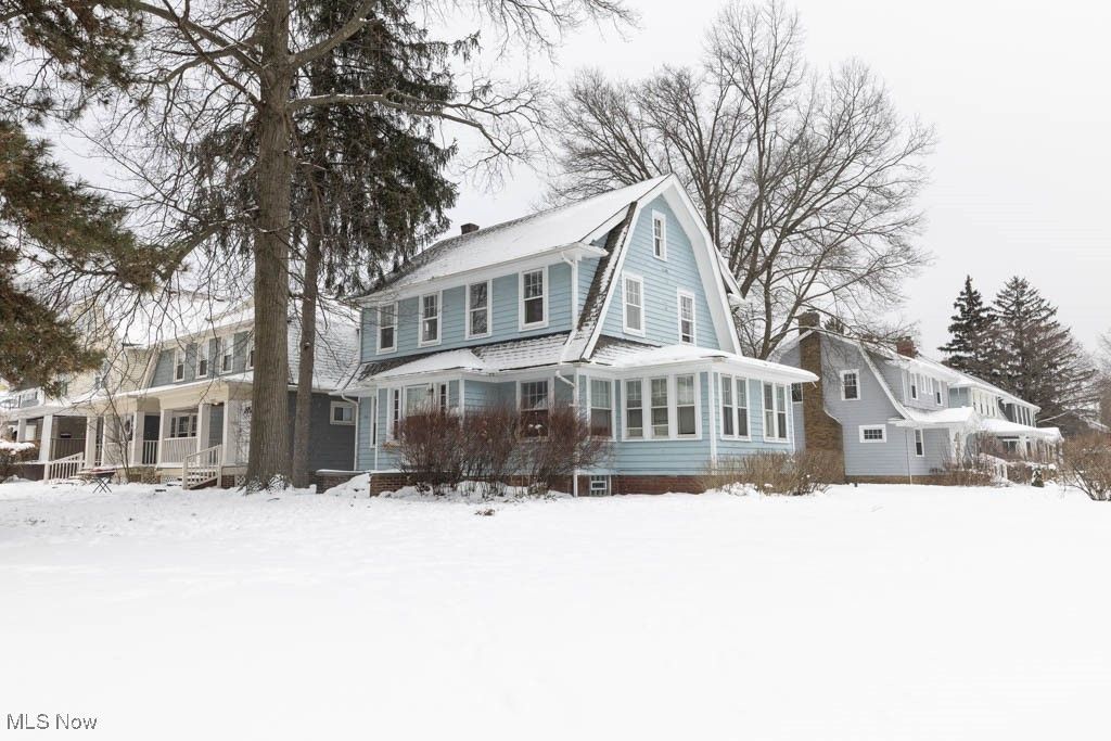 Photo of 1509 Maple Road, Cleveland Heights, OH 44121 (MLS # 5182674)