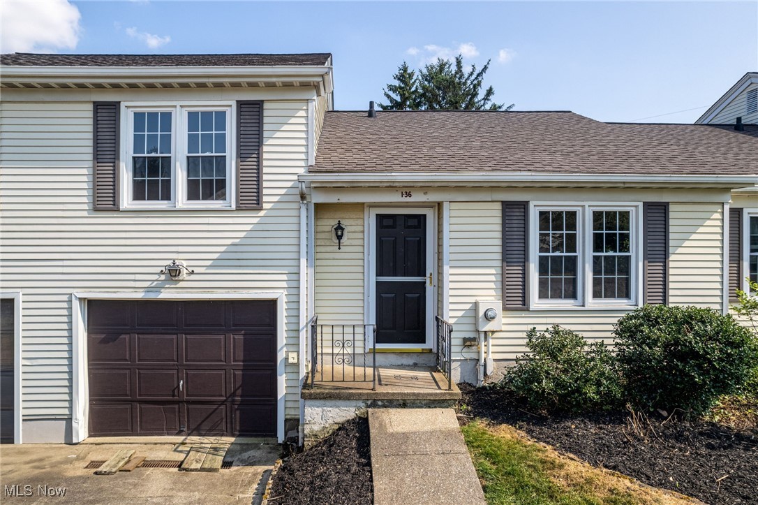 Creekside Vill - Residential