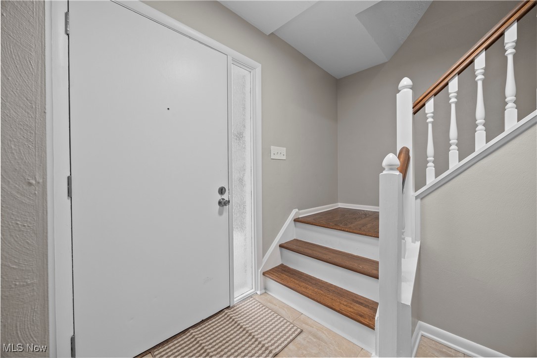1704 Emerald Drive, Lorain, Ohio image 20