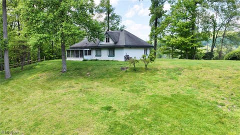 Homes For Sale - 8690 Us Route 62<br/> Killbuck, OH 44637
