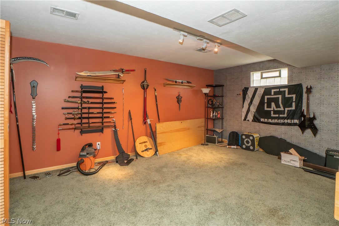 Tallmadge Road Allotment - Residential