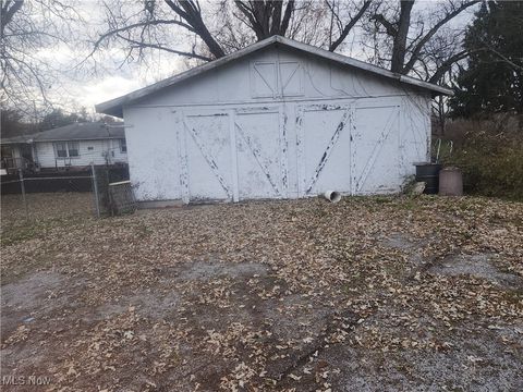 Tiny photo for 5438 Jimtown Road, East Palestine, OH 44413 (MLS # 5172377)