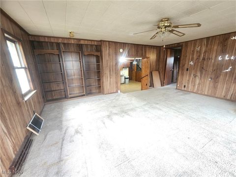 Tiny photo for 5438 Jimtown Road, East Palestine, OH 44413 (MLS # 5172377)