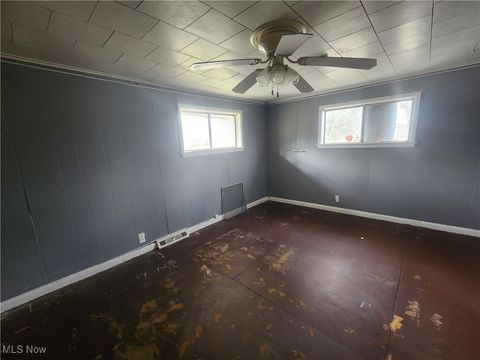 Tiny photo for 5438 Jimtown Road, East Palestine, OH 44413 (MLS # 5172377)