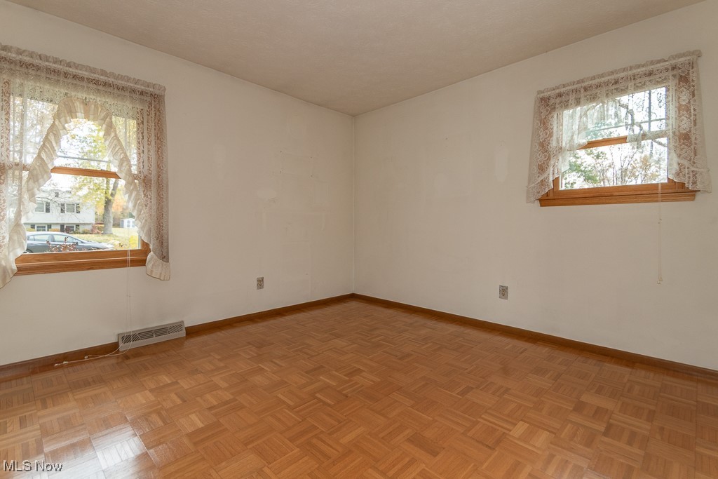 Elmar & Seco - Residential