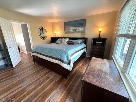 Tiny photo for 312 Henrietta Street, Weirton, WV 26062 (MLS # 5204200)