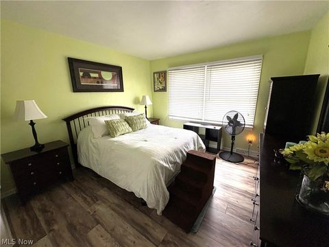 Tiny photo for 312 Henrietta Street, Weirton, WV 26062 (MLS # 5204200)