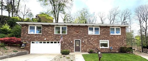 Photo of 312 Henrietta Street, Weirton, WV 26062 (MLS # 5204200)